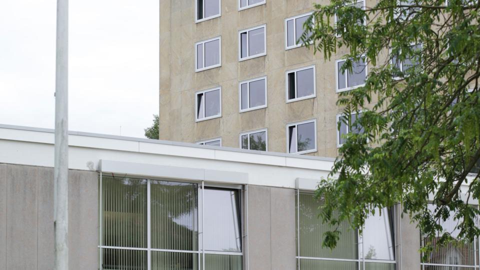 Gebäudeansicht der Bezirksregierung Detmold